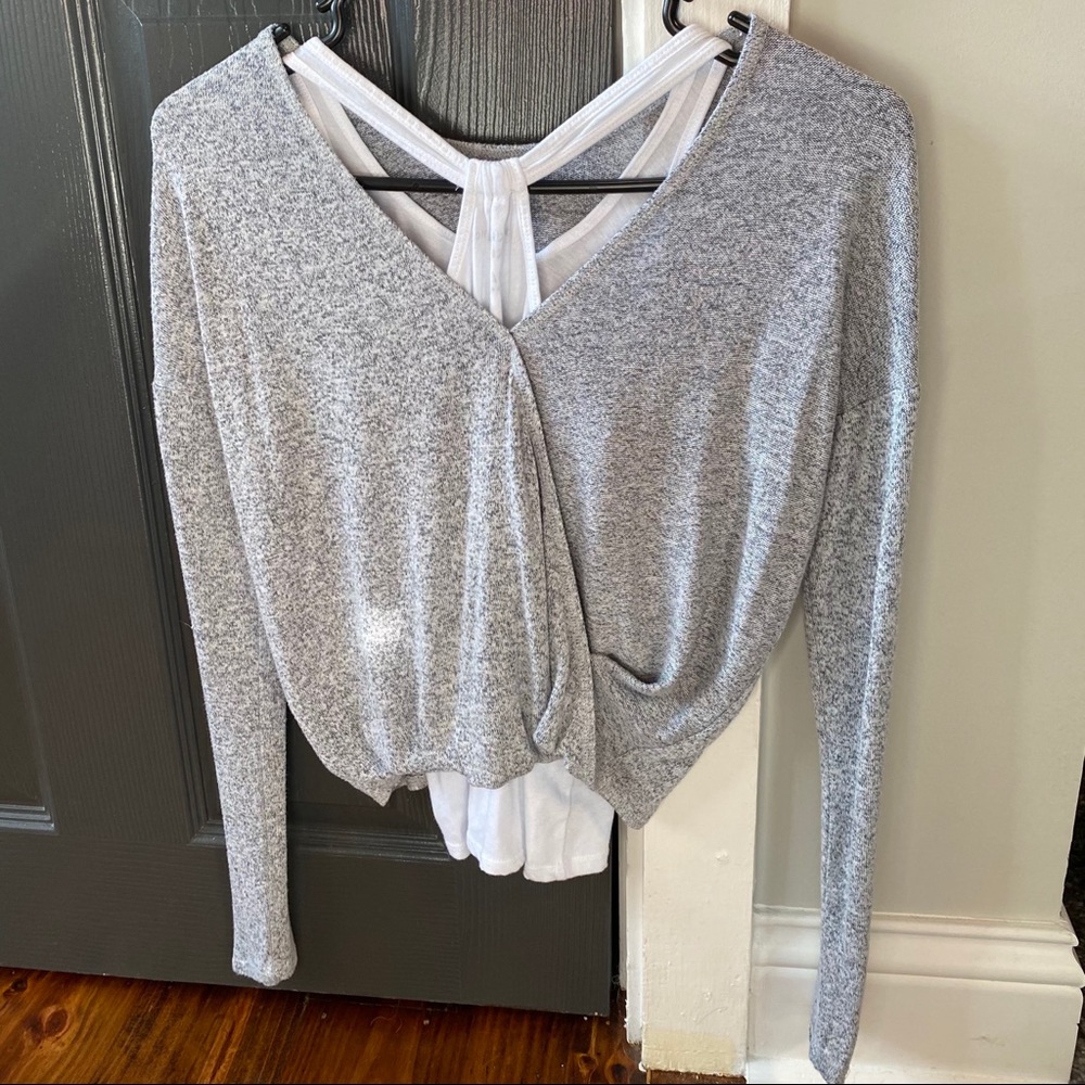 Grey Abercrombie Kids Sweater - Picture 2 of 4